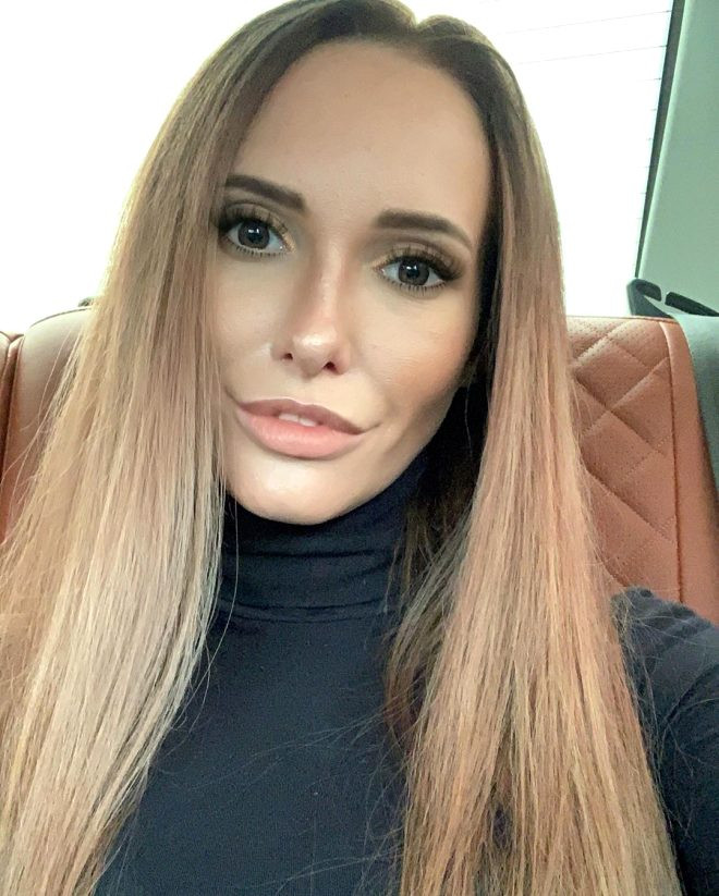 Aylardır komada qalan məşhur "Instagram" fenomeni oyandı - İlk sözləri qandondurdu