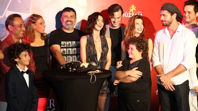 Azərbaycanlı aktrisa türkiyəli məşhuru əsəbləşdirdi - VİDEO