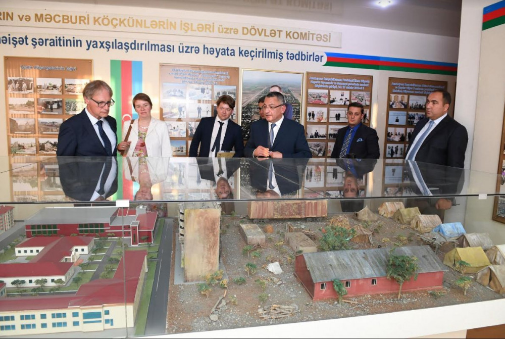 Dövlət Komitəsinin sədri almaniyalı diplomatlarla görüşüb - FOTO