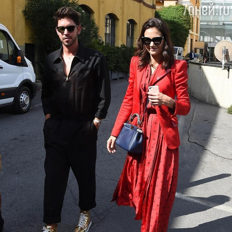 40 yaşlı Ketinin gənc sevgilisi - FOTO