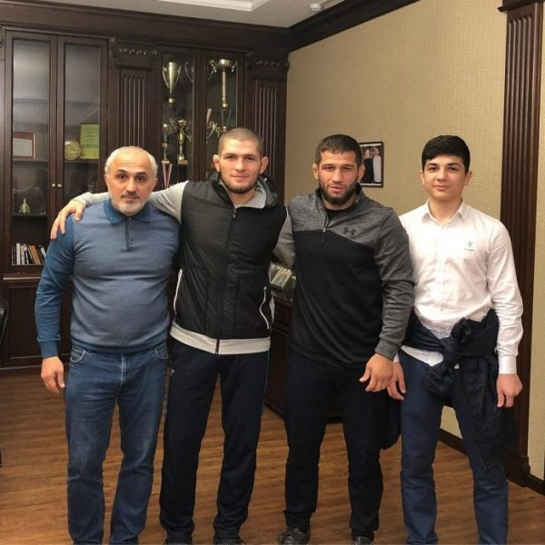 Nurmaqomedovun Dağıstandakı evinin görüntüləri yayıldı - FOTO