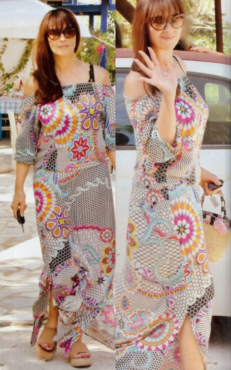 Monika Belluççi Parosda göz qamaşdırdı - FOTO