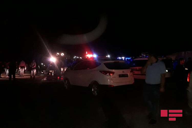 Azərbaycanda dəhşətli qəza: 4 ölü, 1 yaralı -FOTO