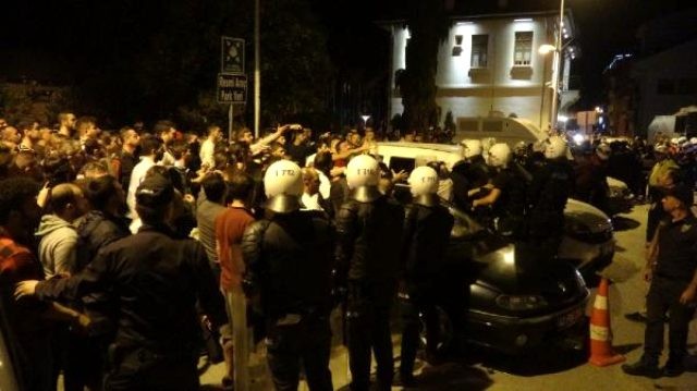 16 yaşlı qıza narkotik verib, təcazvüz etdi - 14 dostuyla... (VİDEO)