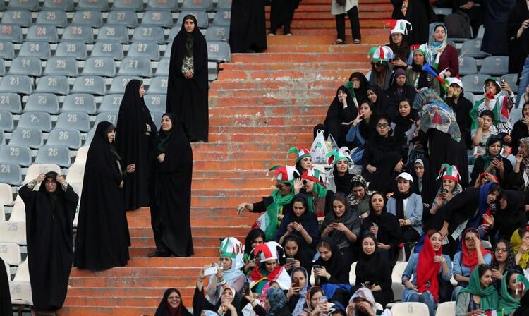 40 il sonra iranlı qadınlar - FOTOLAR
