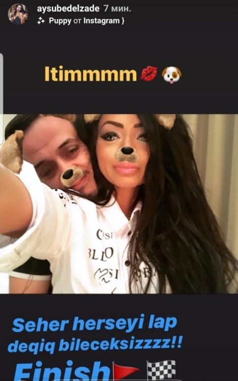 Model meyxanaçı ilə yataq otağındakı fotosunu paylaşdı (FOTO)