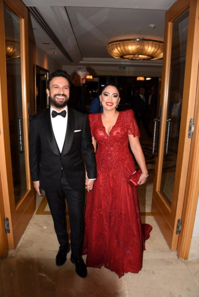 Tarkan ikinci dəfə ata olur 