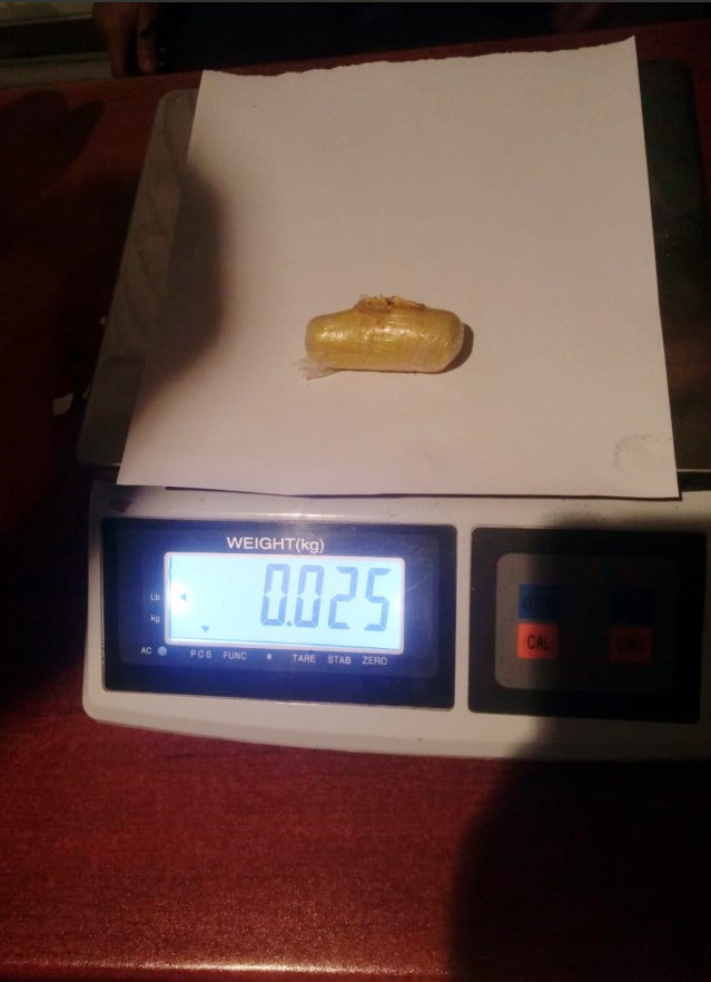 Gömrükçülər narkotik vasitə aşkarlayıblar 