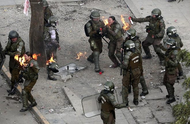 23 nəfər öldüyü etiraz aksiyasından - FOTOLAR