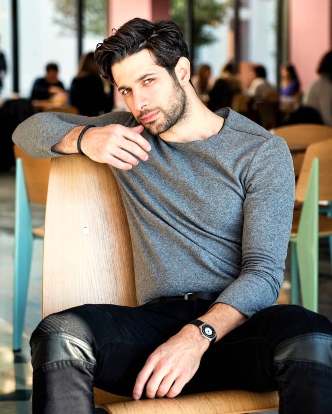 Hər kəs o gəncdən danışır - Bir vaxtlar "səfeh" kimi baxırdılar, indi isə... (FOTOLAR)