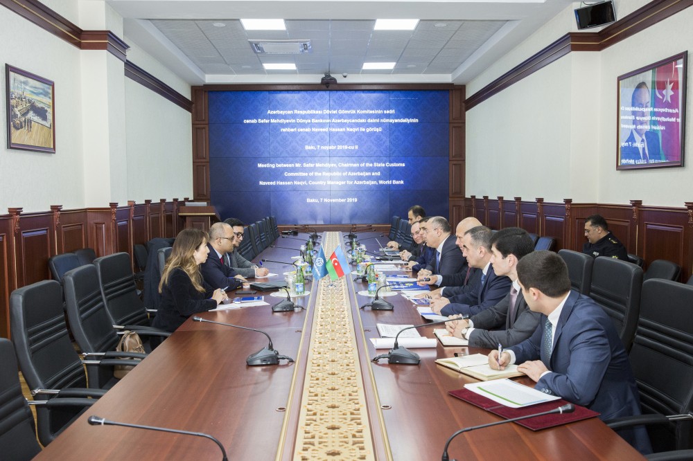 Səfər Mehdiyev Dünya Bankının Azərbaycandakı rəhbəri ilə görüşüb - FOTO