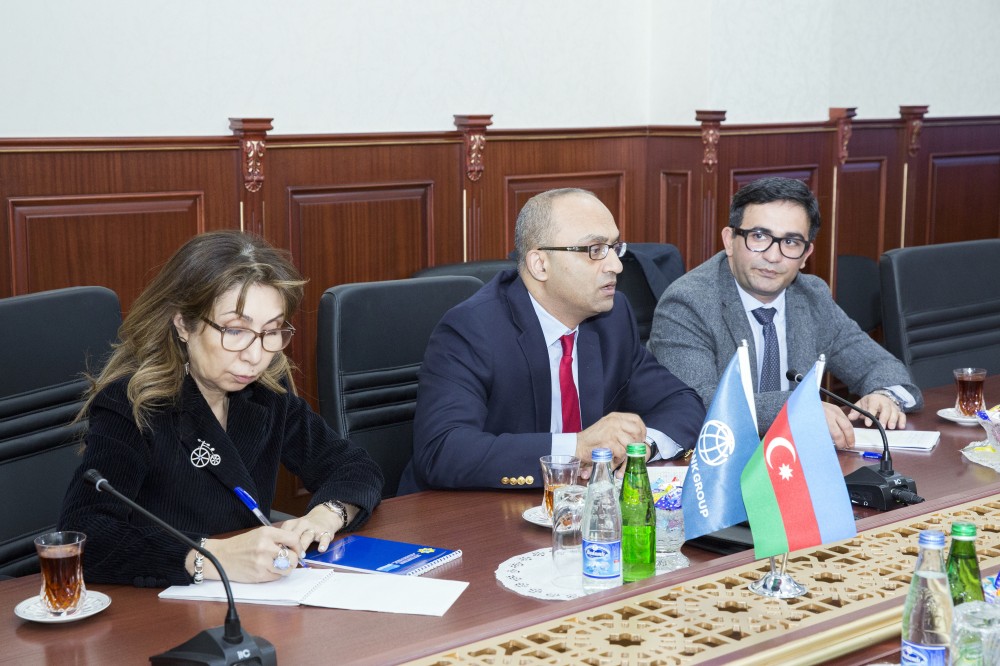 Səfər Mehdiyev Dünya Bankının Azərbaycandakı rəhbəri ilə görüşüb - FOTO