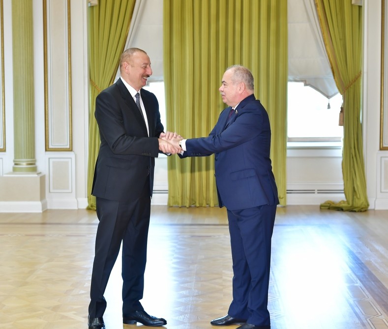 İlham Əliyev onları qəbul etdi - FOTOLAR-YENİLƏNİB