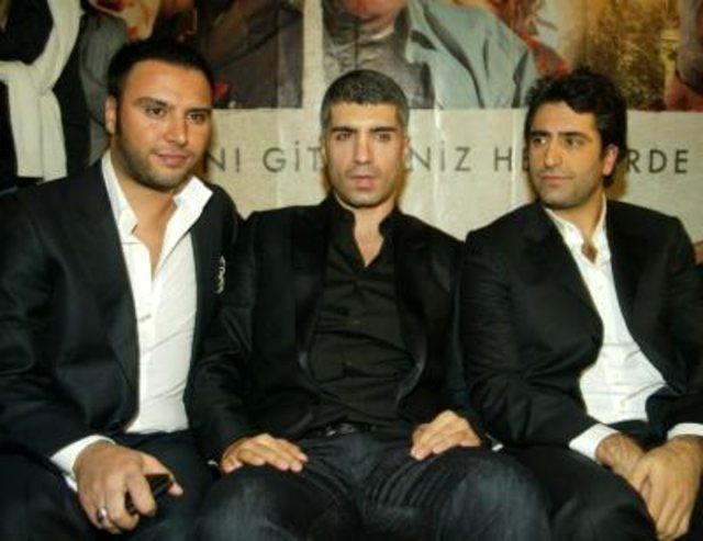 Alişan Mahsun Kırmızıgülü təhqir etdi - FOTO