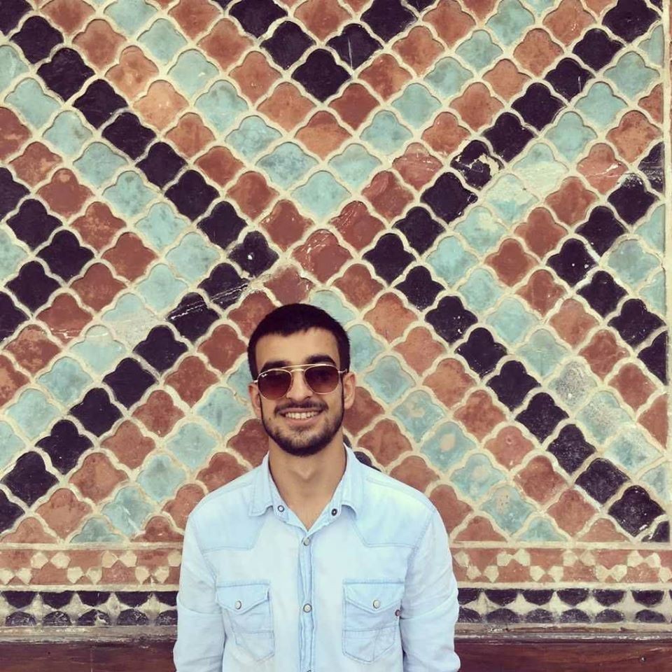 Bakıda daha bir tələbə zəhərlənərək öldü - FOTOLAR