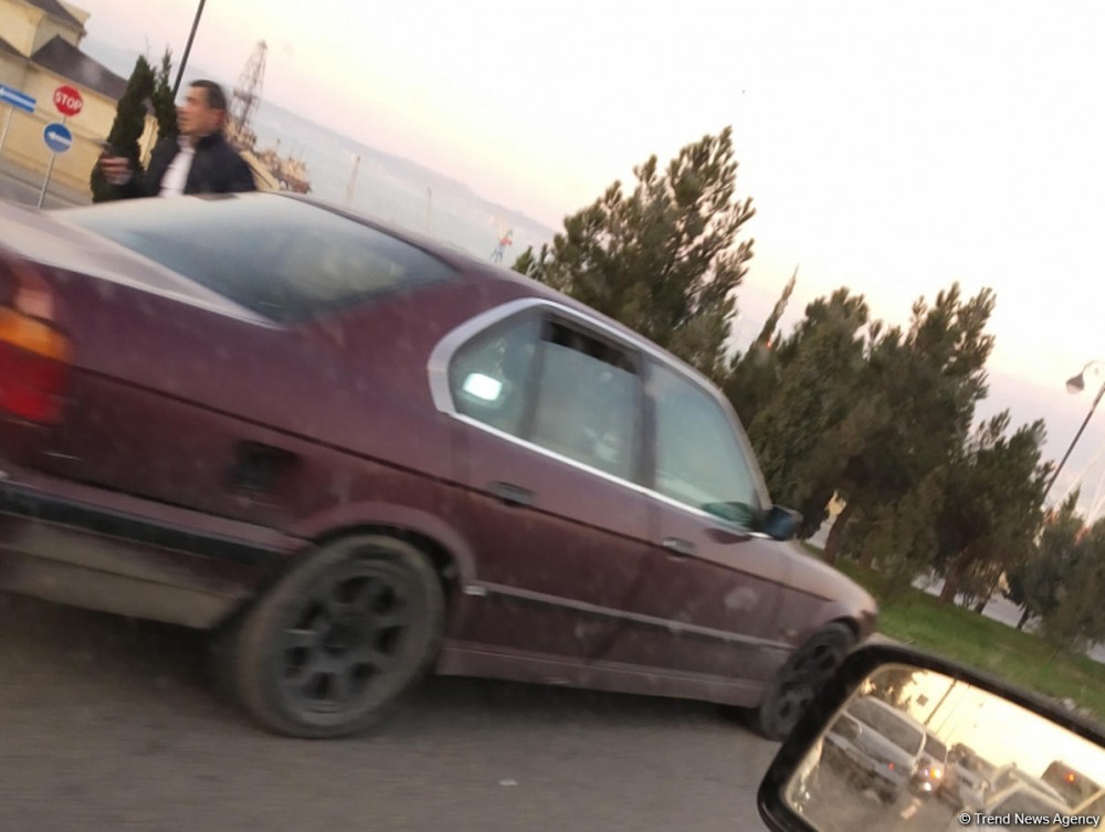 Bakıda zəncirvari qəza tıxac yaratdı - FOTO