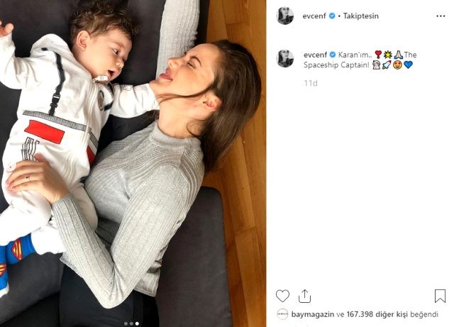 Məşhur aktrisa ilk dəfə oğlunun şəklini paylaşdı - Fotolar