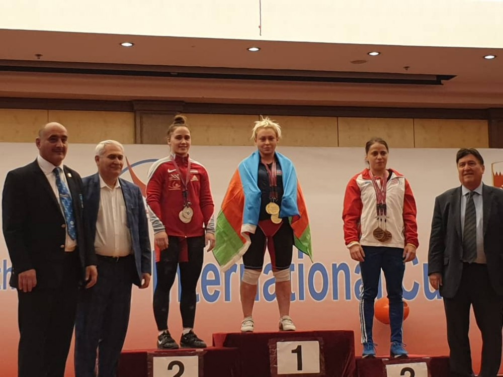 Vahid Nəzərov Qətərə "komissar" kimi getdi (FOTO