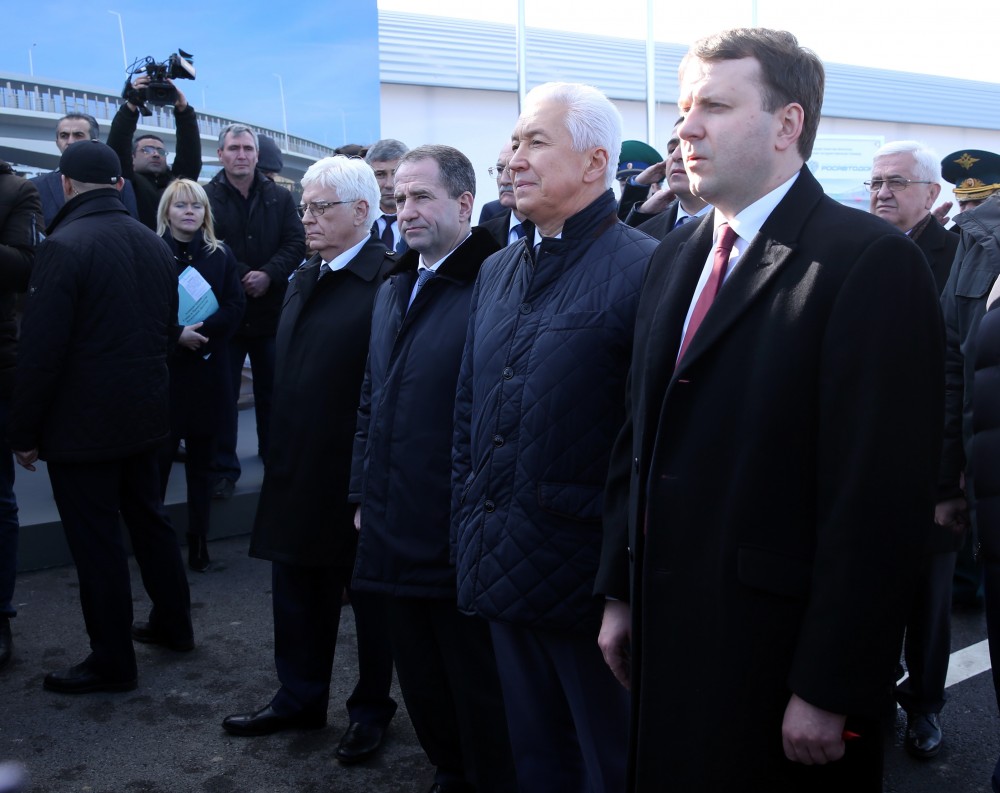 Samur çayı üzərindəki yeni avtomobil körpüsü istifadəyə verildi - FOTOLAR