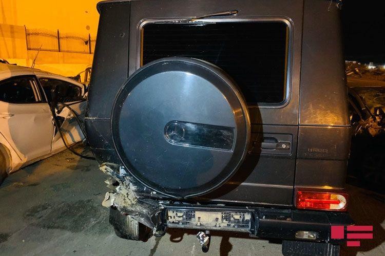 Sumqayıt yolunda "Gelandewagen" qəzaya düşdü - VİDEO