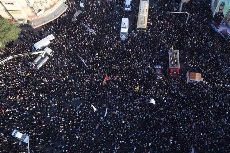 İran Süleymani ilə belə vidalaşır - Fotolar