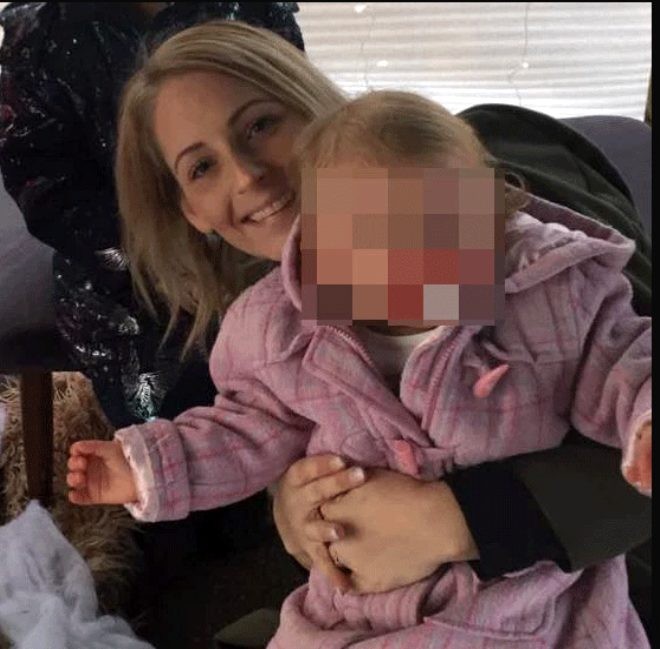 Ana qızı və kürəkəni ilə bal ayına getdi -  Qayıdanda hamilə qaldı (FOTO)