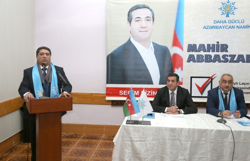 Mahir Abbaszadəyə Yasamalda məskunlaşmış laçınlılarla görüşüb - FOTOLAR