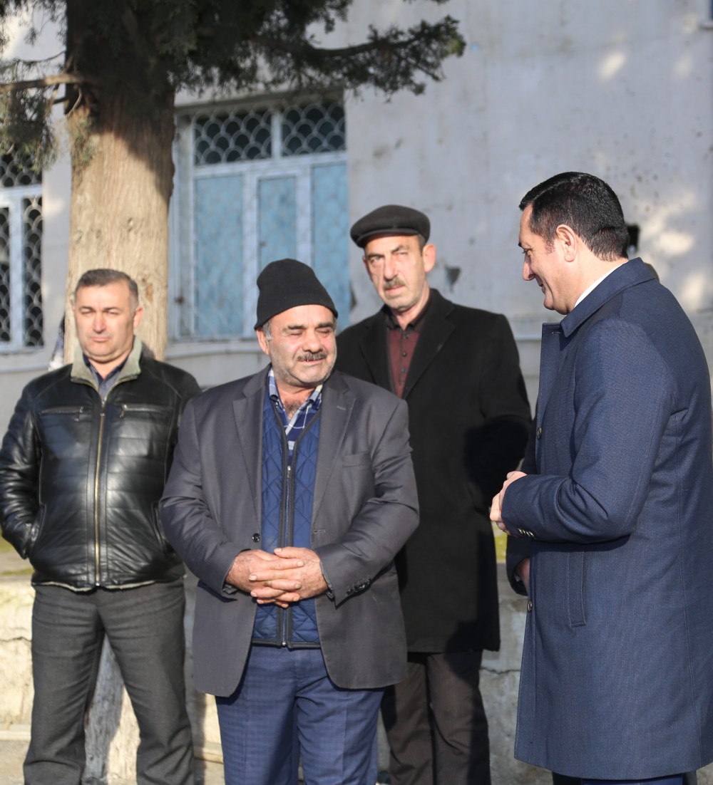 Mahir Abbaszadənin seçiciləri ilə görüşləri davam edir - FOTOLAR