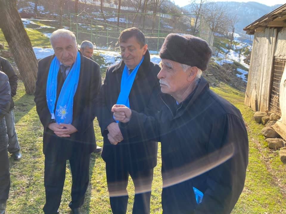İqbal Məmmədovun seçicilərlə görüşündə izdiham yaşanıb - FOTO