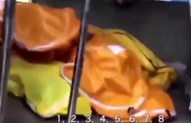 Xəstəxanada cəsədlərin videosunu çəkən şəxsi polis saxladı - FOTOLAR