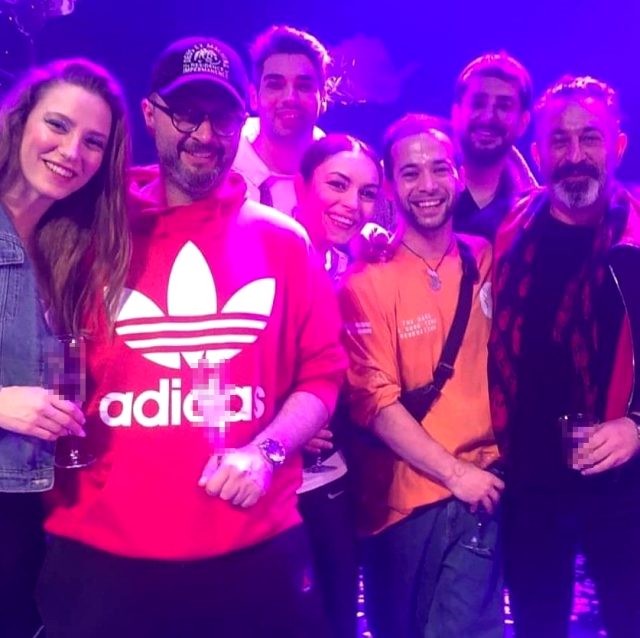 Cem Yılmazın sevgilisindən ayrılmasına səbəb bu aktrisa olub - FOTO