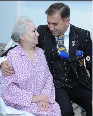 Xalq artisti xəstəxanaya yerləşdirildi - FOTOLAR