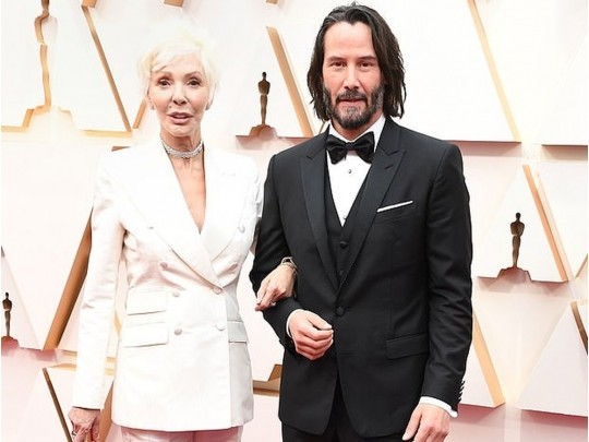 Anası ilə sevgilisini səhv saldılar - FOTOLAR