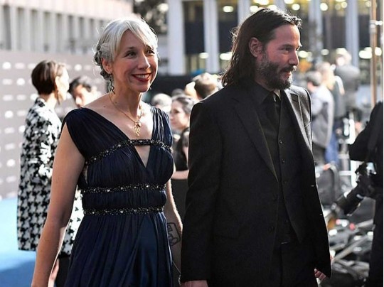 Anası ilə sevgilisini səhv saldılar - FOTOLAR