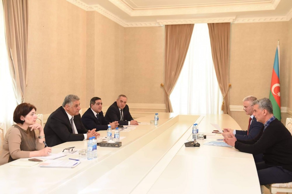 Azad  Rəhimov Abşeronda vətəndaşları qəbul etdi - FOTOLAR
