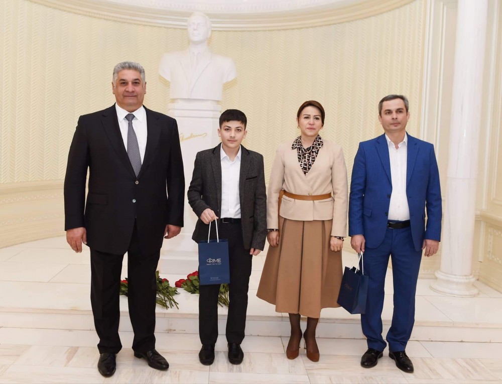 Azad  Rəhimov Abşeronda vətəndaşları qəbul etdi - FOTOLAR