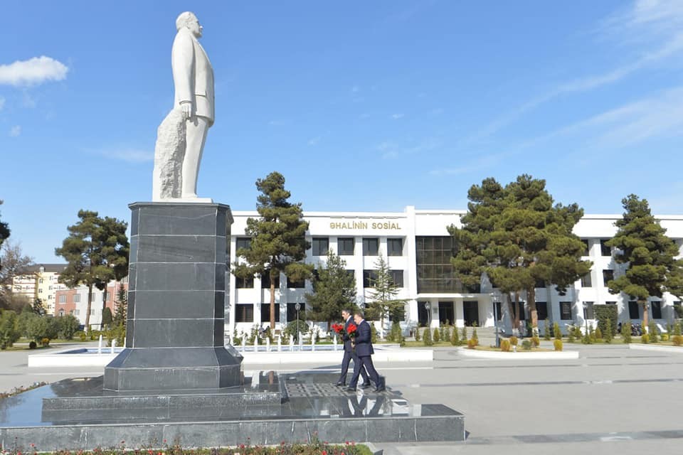 Ramin Quluzadə vətəndaşları qəbul etdi - FOTOLAR