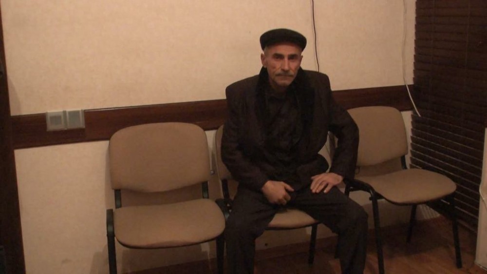 54 yaşlı kişi "İnstaqram"da narkomaniyanı meyxana ilə təbliğ etdi - Polis hərəkətə keçdi