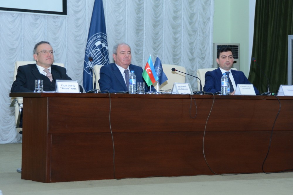 Beynəlxalq konfransın Bəyannaməsi qəbul olundu - FOTO