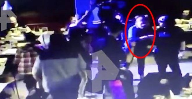 Əylənmək üçün bara gedən qızın başına faciə gəldi - FOTOLAR