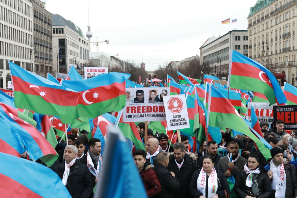 Berlində Ümumavropa Qarabağ mitinqi keçirildi - Fotolar