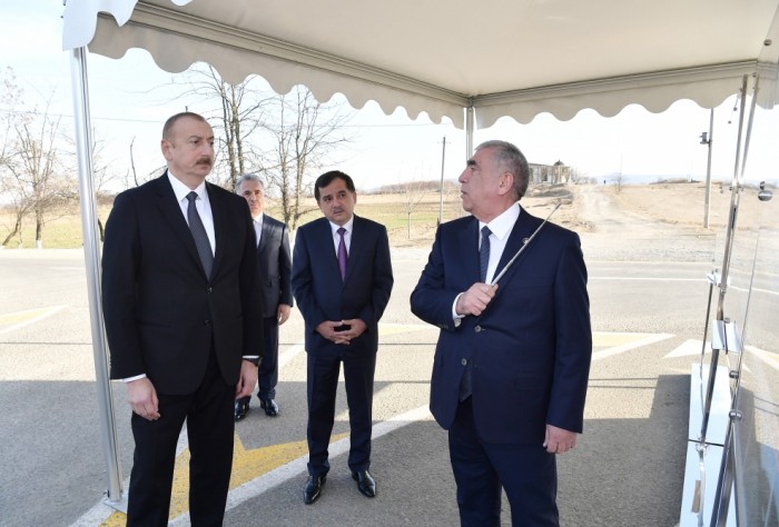 Prezident Qazaxda yol açılışında iştirak edib - FOTOLAR
