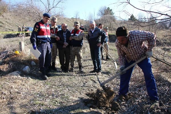 8 il sonra oğlunu öldürdüyünü etiraf etdi - FOTO