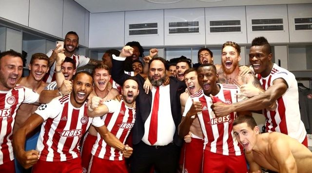 Bu komandanın prezidenti koronavirusa tutuldu