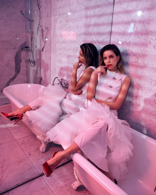 Aktrisanın bu pozaları gündəm oldu - FOTO