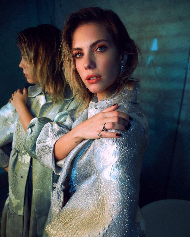 Aktrisanın bu pozaları gündəm oldu - FOTO