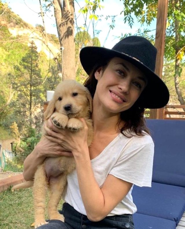 Məşhur kino ulduzu koronavirusa tutuldu