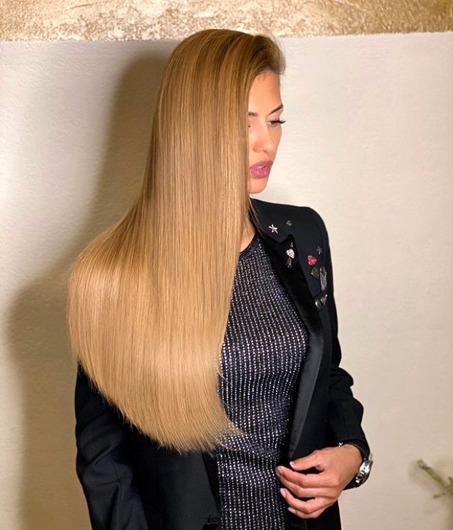 Modeldən koronavirus paylaşımı: “Dünyanın yarısı ölsün”