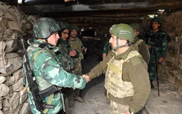 General Ermənistanla sərhədə getdi - FOTOLAR