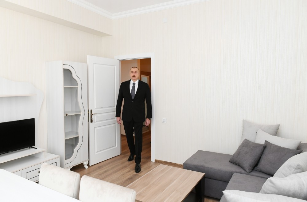 Prezident və xanımı Hövsan yaşayış kompleksinin açılışını belə etdilər - FOTOLAR